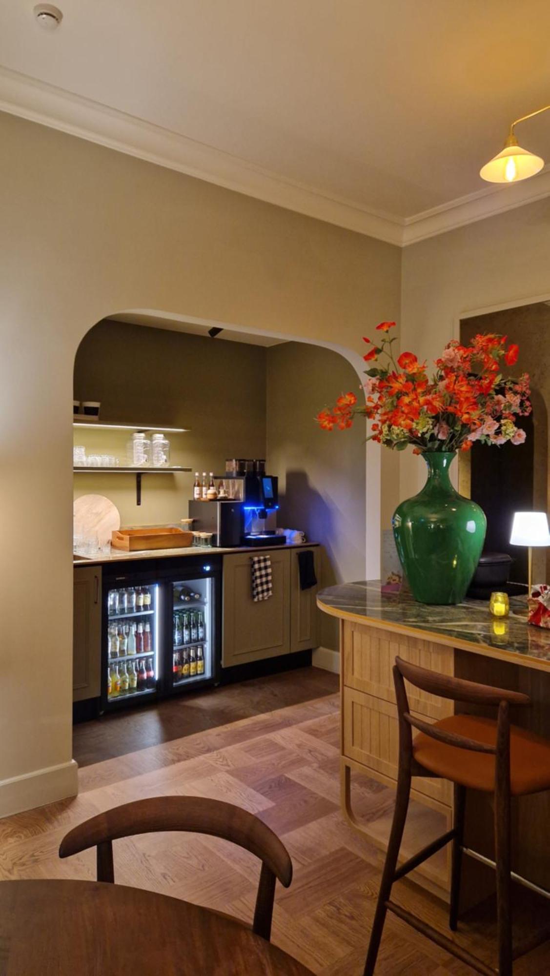 Paleis Hotel กรุงเฮก ภายนอก รูปภาพ