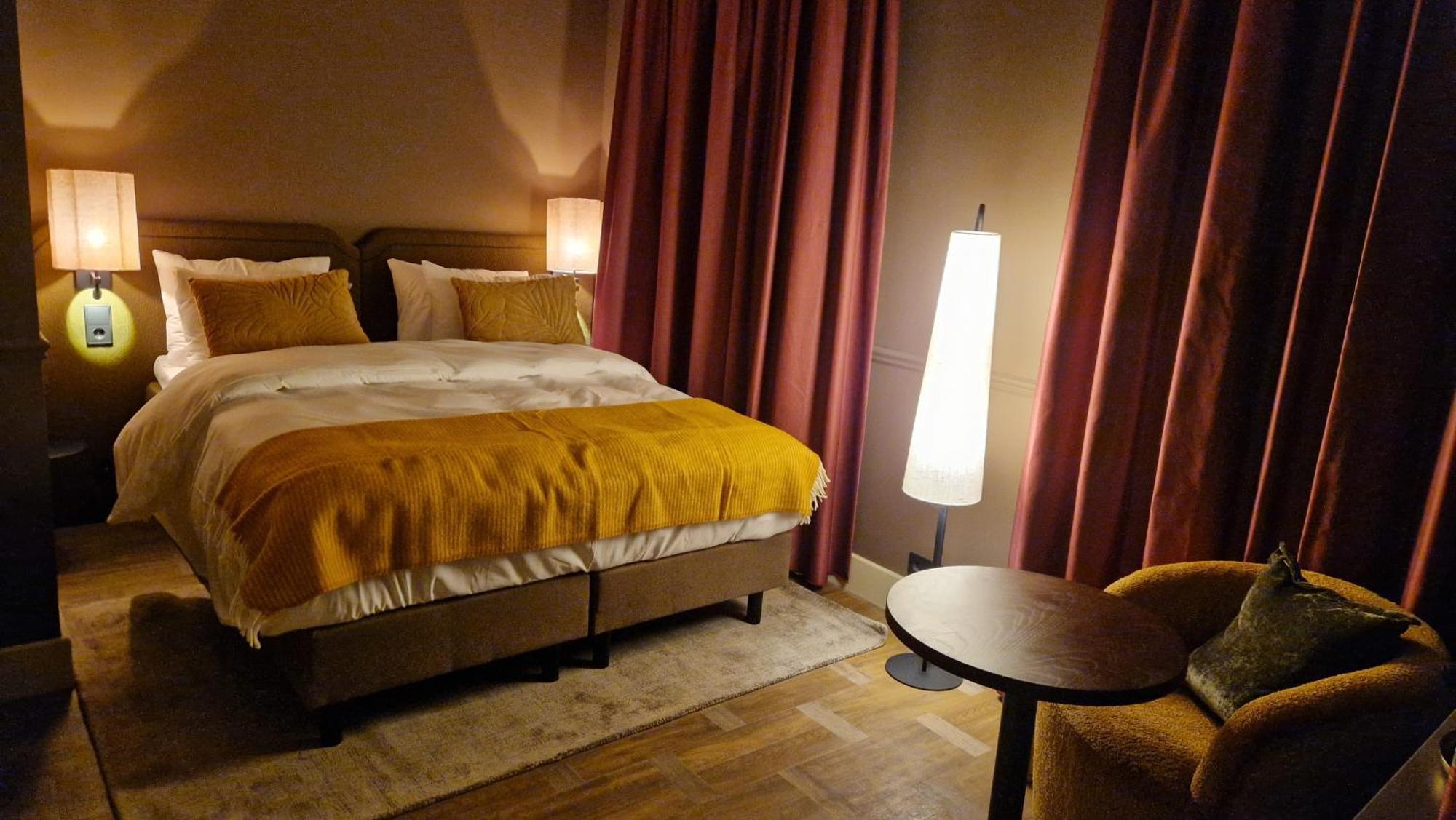 Paleis Hotel กรุงเฮก ภายนอก รูปภาพ